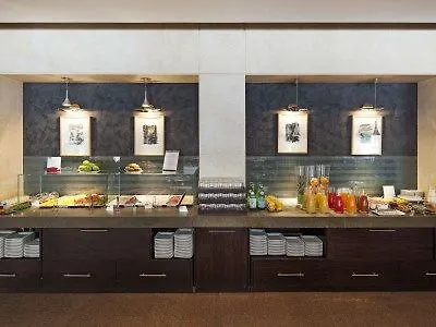 Nh Leonardo Da Vinci Hotel Rome 4*,