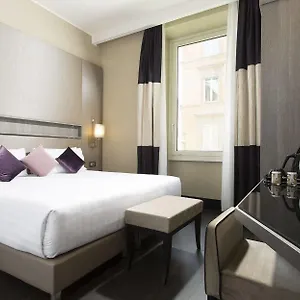 Life Otel